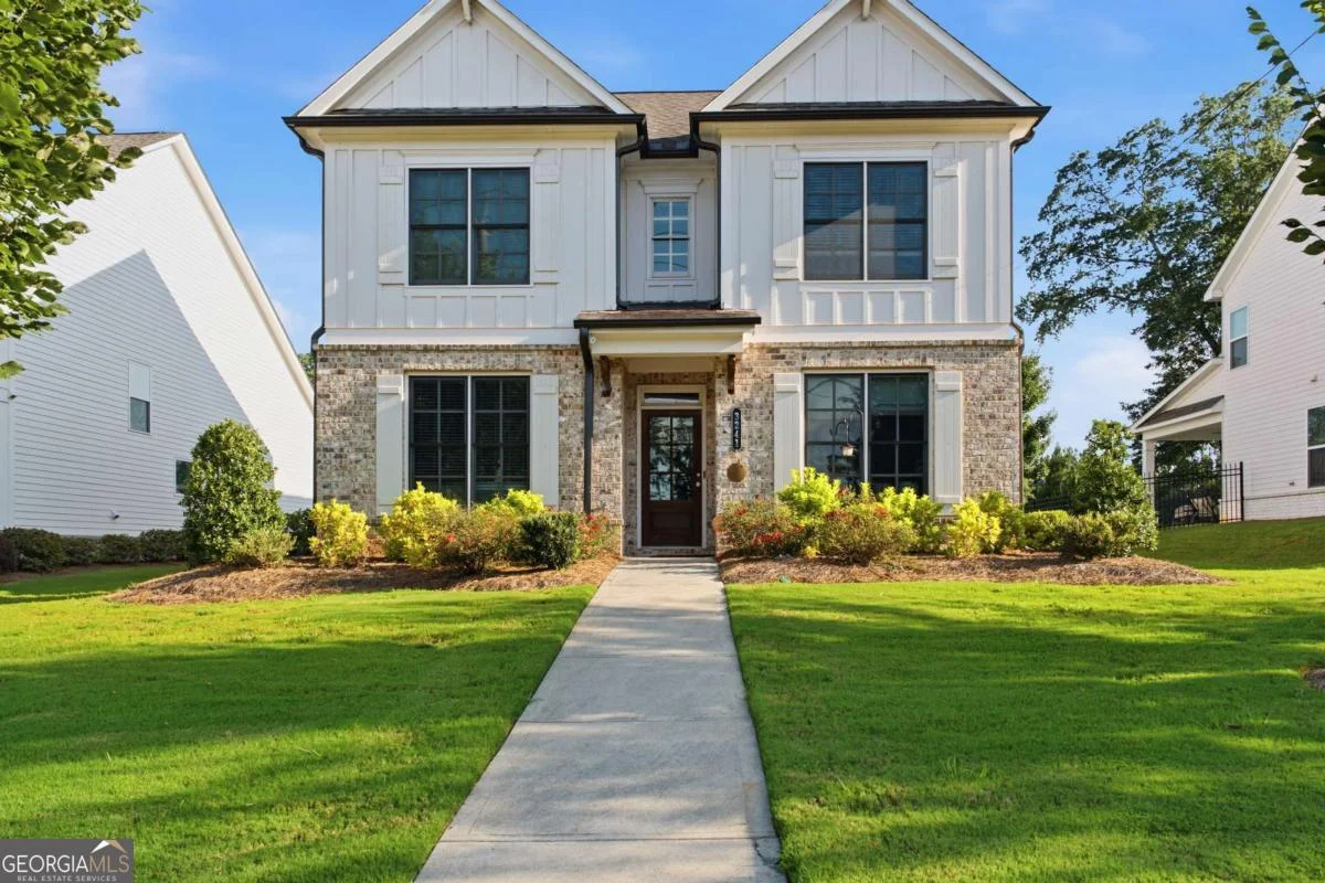 3241 Rockbridge Road, Avondale Estates, GA, 30002