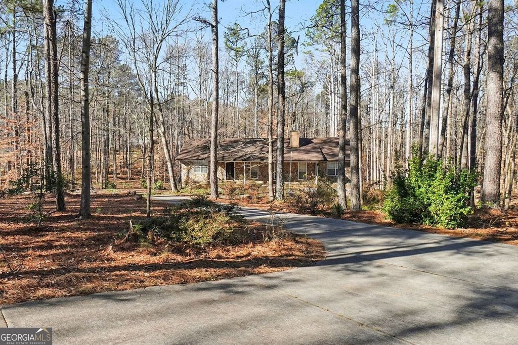 Photo of 5295 Ridge Road, Douglasville, GA 30134 (MLS # 10717124)