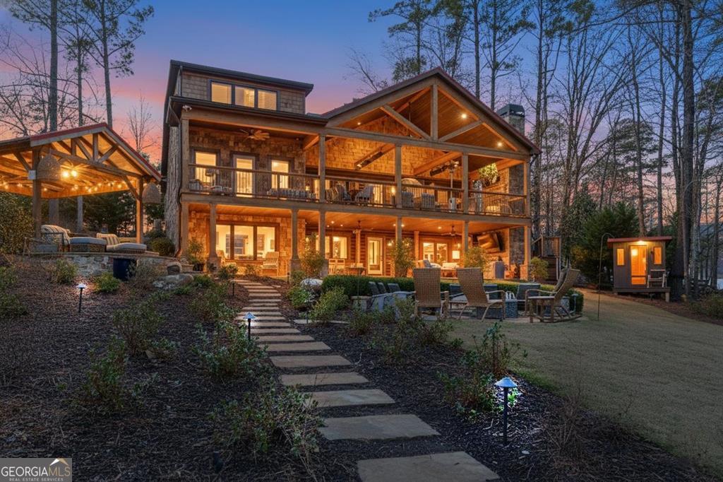 125 Rock Island LN