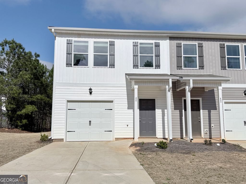 Photo of 394 Oakwood Drive, Milledgeville, GA 31061 (MLS # 10720042)