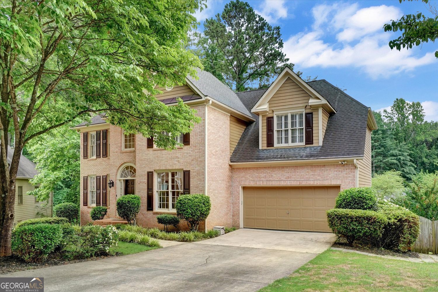 615 Willowbrook RUN