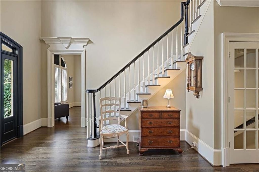 Photo of 2786 Long Grove Drive, Marietta, GA 30062 (MLS # 10668299)