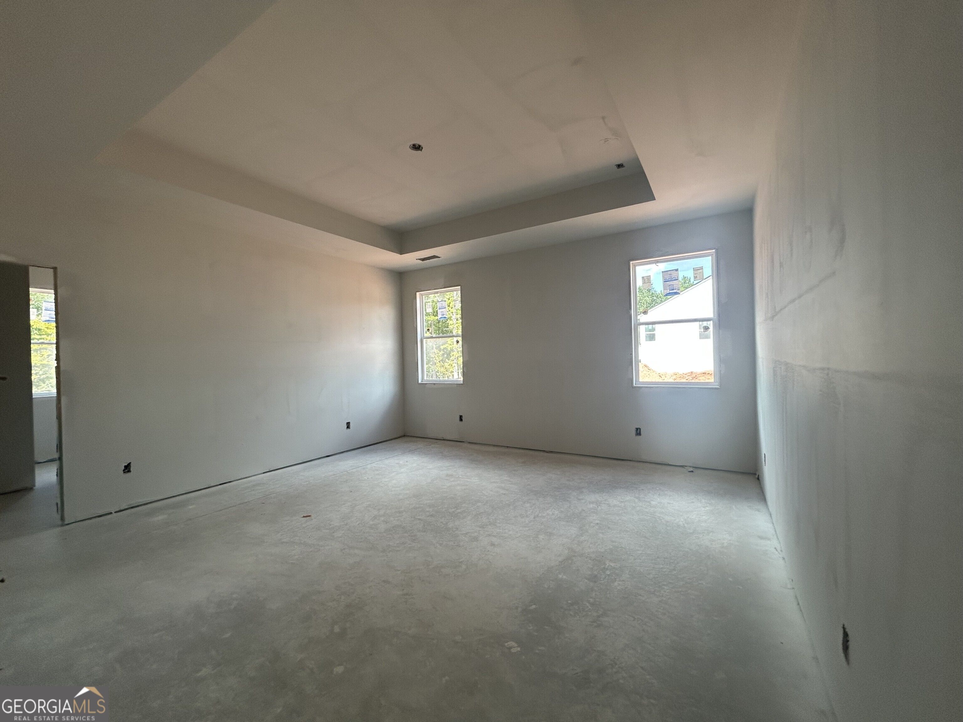 144 Eagles Crest DR