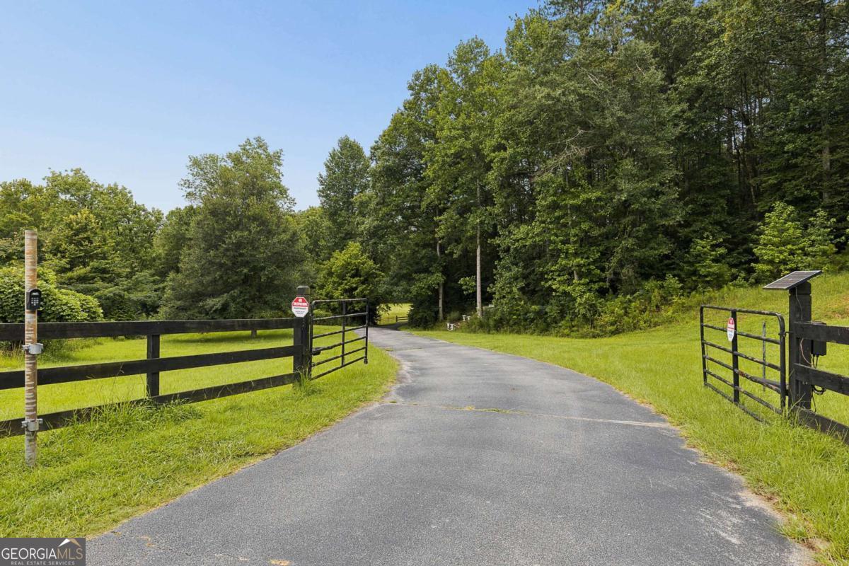 1736 Harmony Grove Church RD