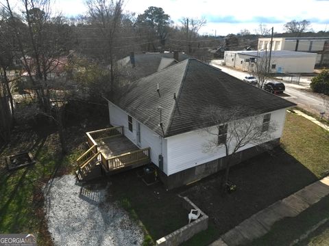 A home in Elberton