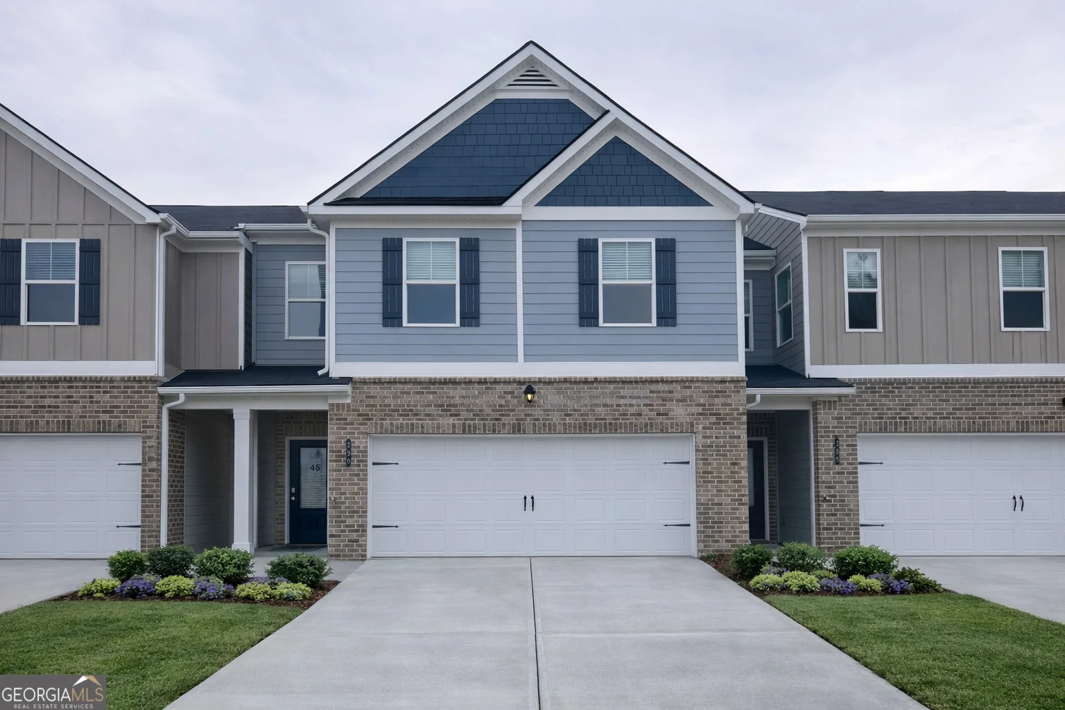 6355 Warbler Court