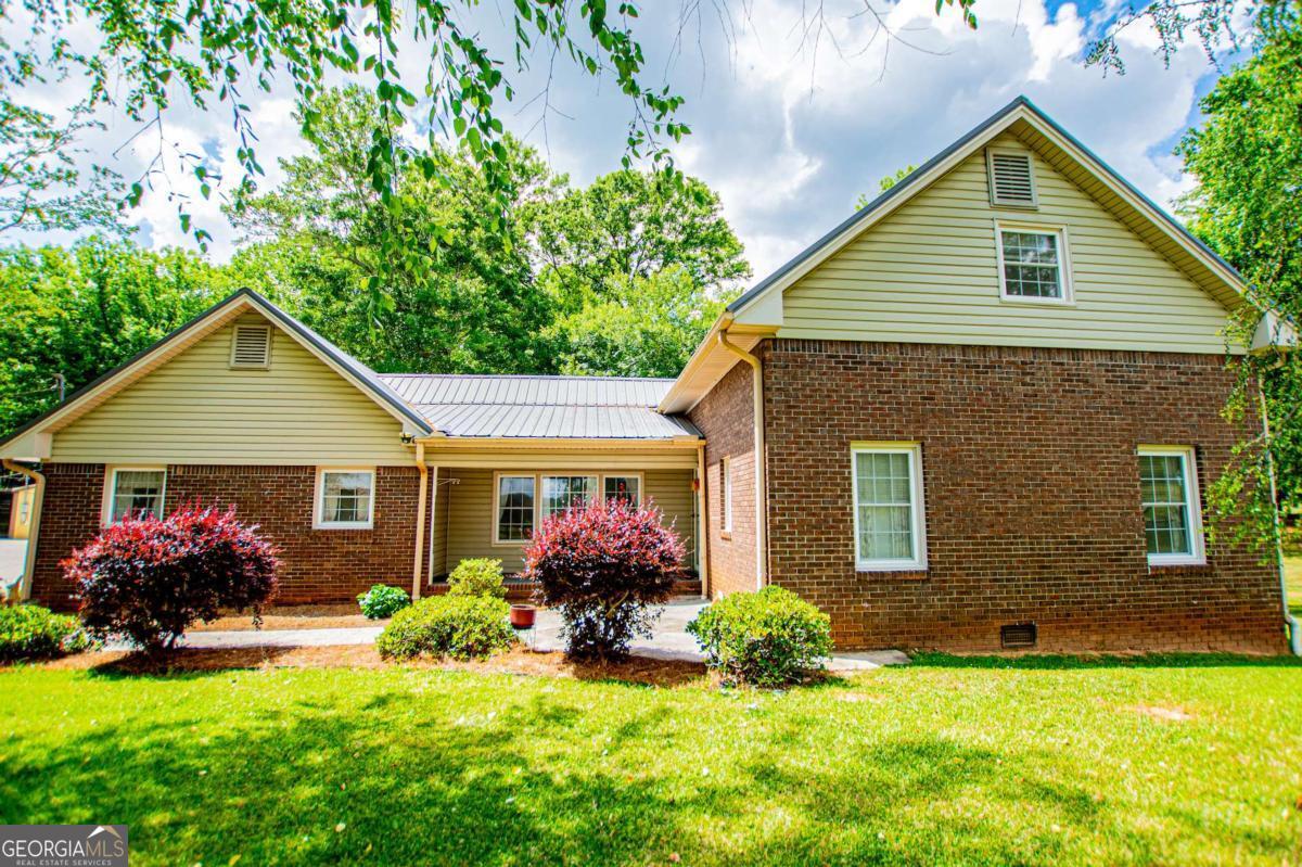 436 County Rd 98