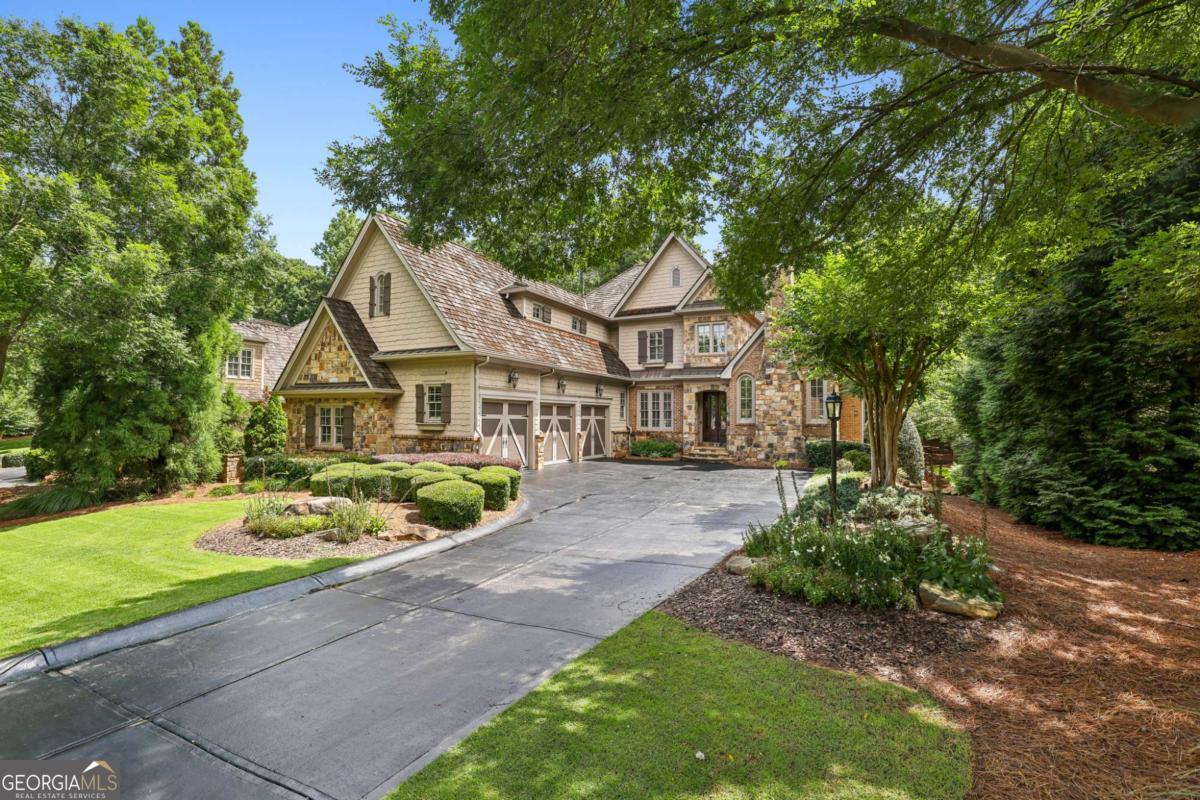 145 Ardsley LN