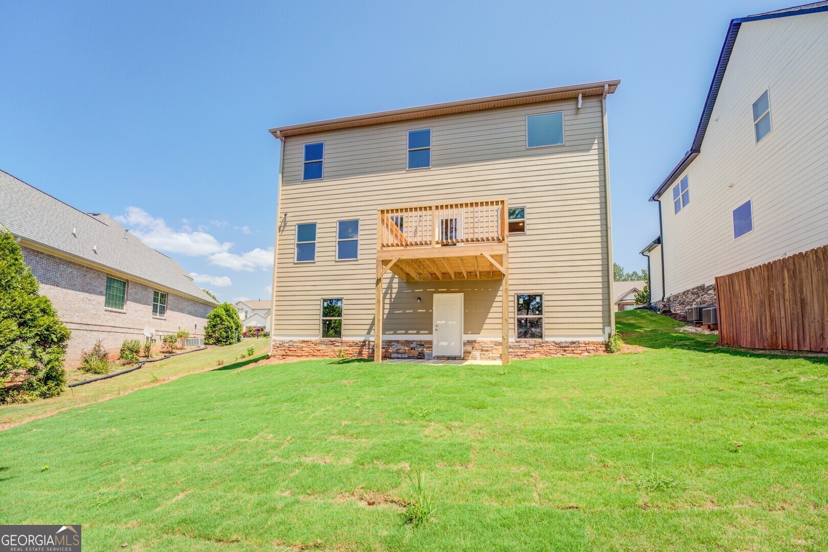 9183 Golfview CIR