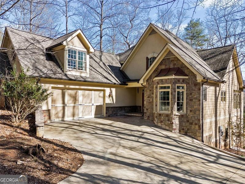 29 LONG SWAMP DR