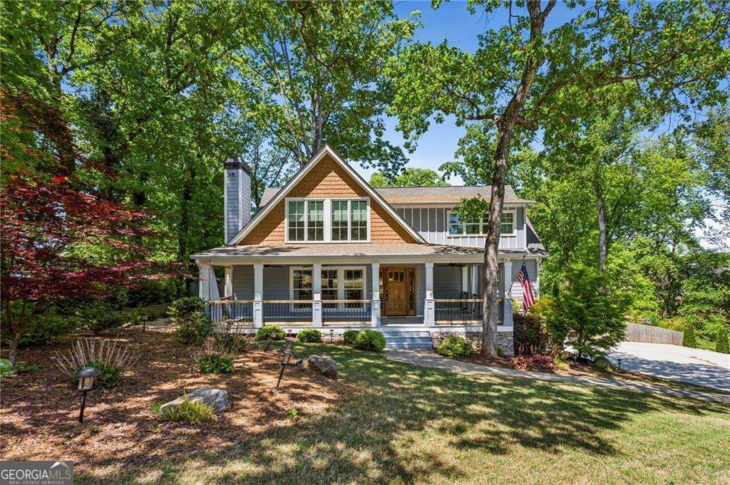 Photo of 3889 Easy Circle NE, Marietta, GA 30066 (MLS # 10738779)