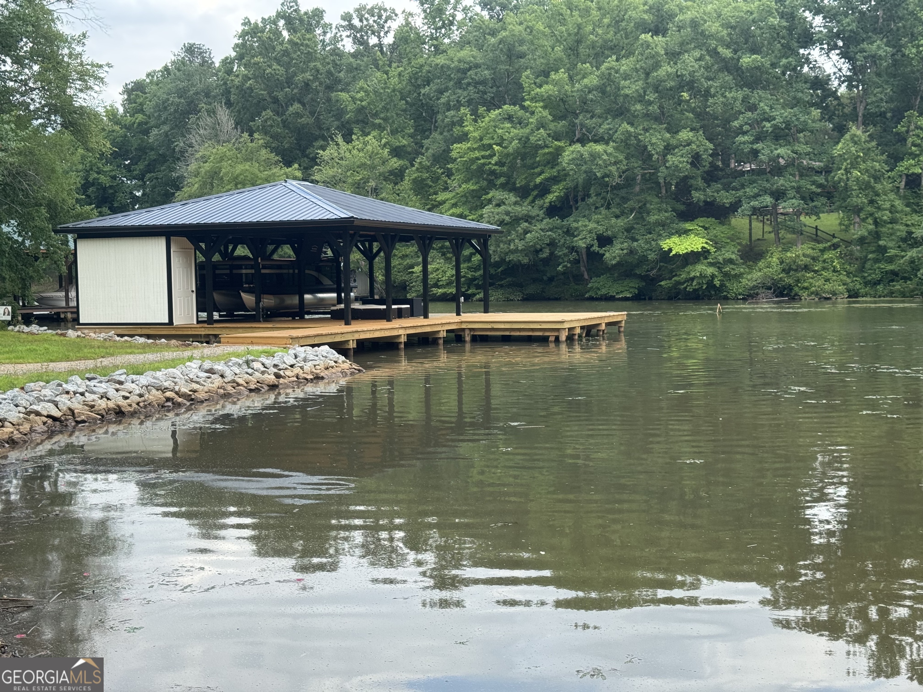 554 S Steel Bridge Rd