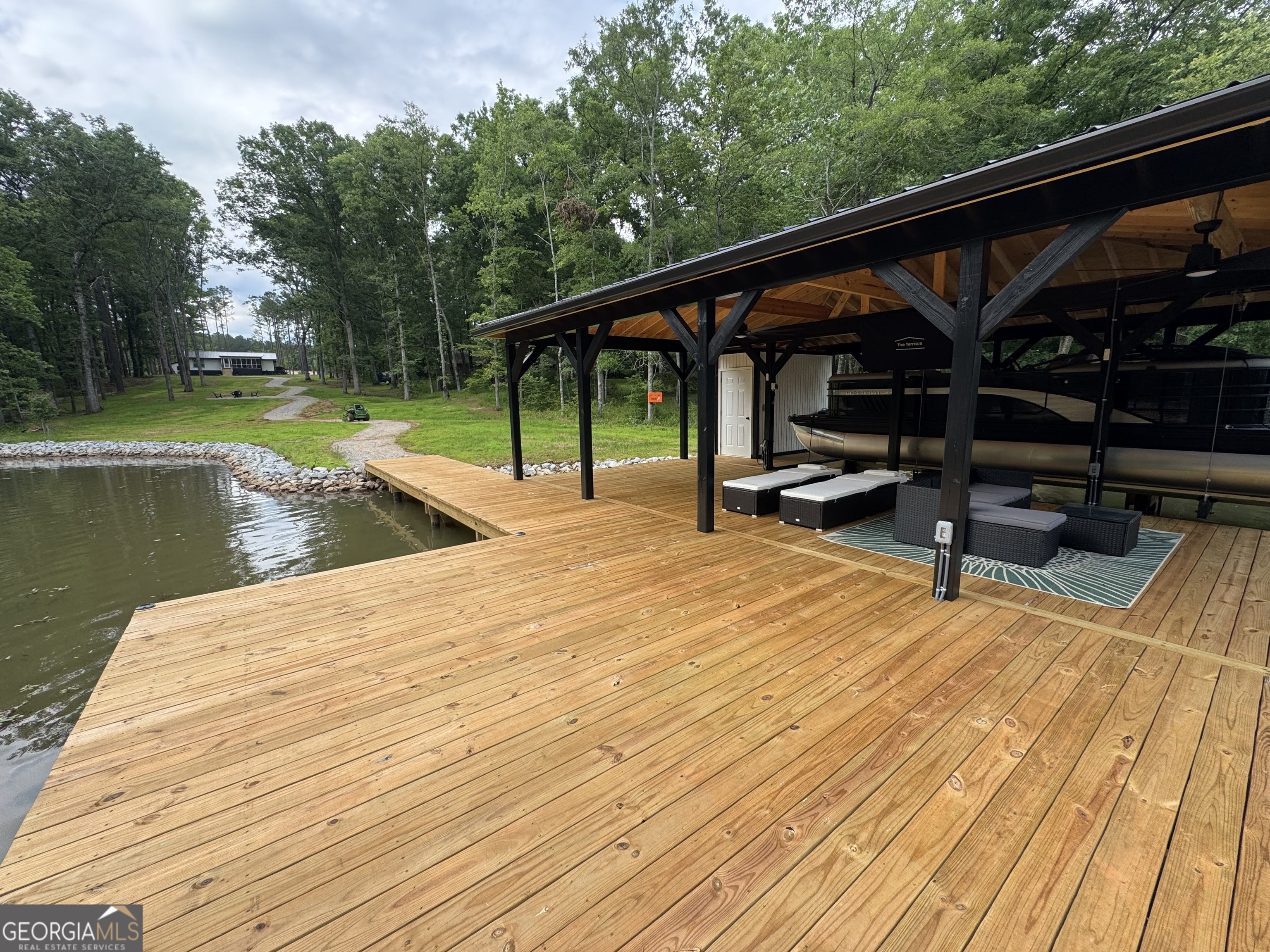 554 S Steel Bridge Rd