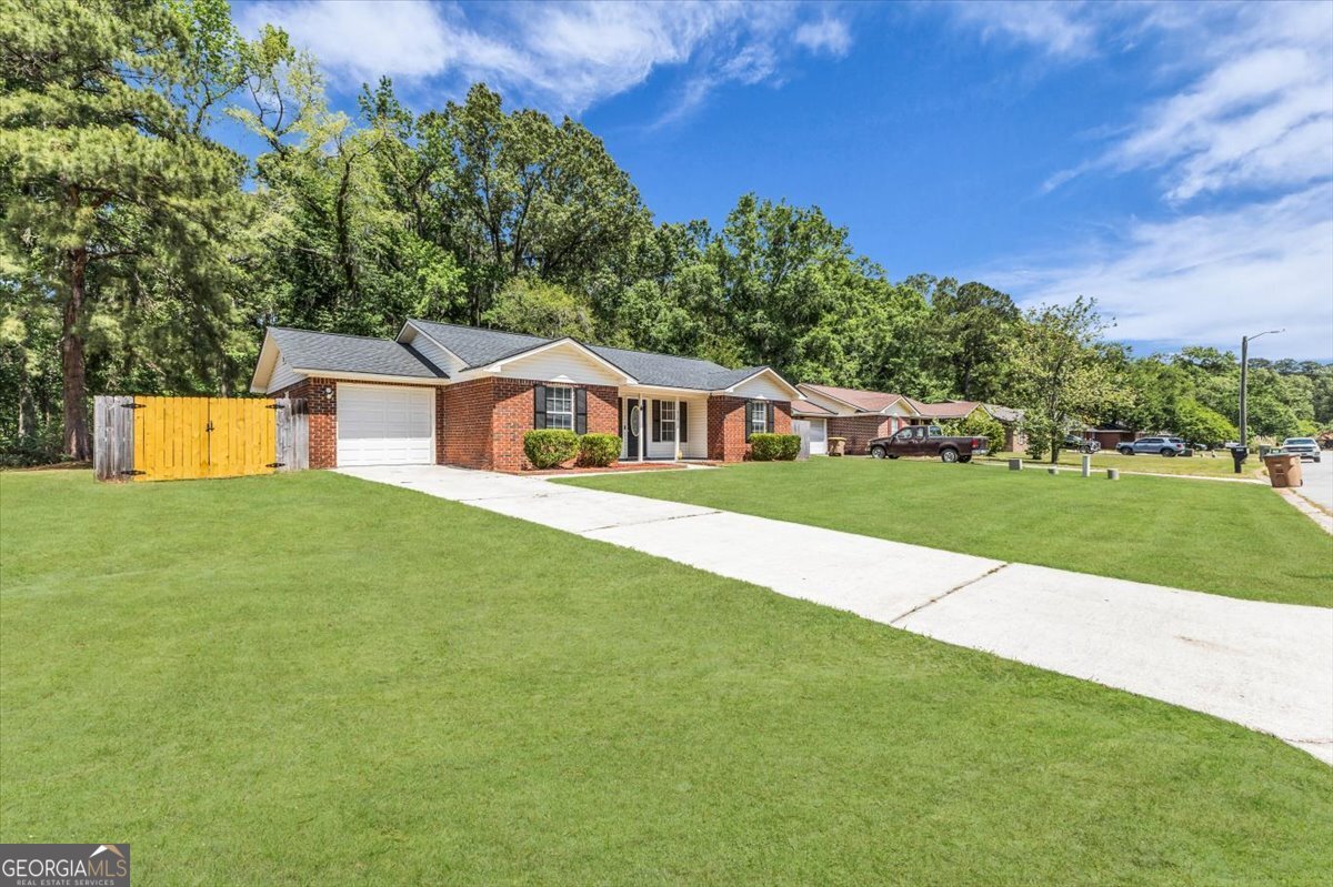 418 Garden Acres WAY