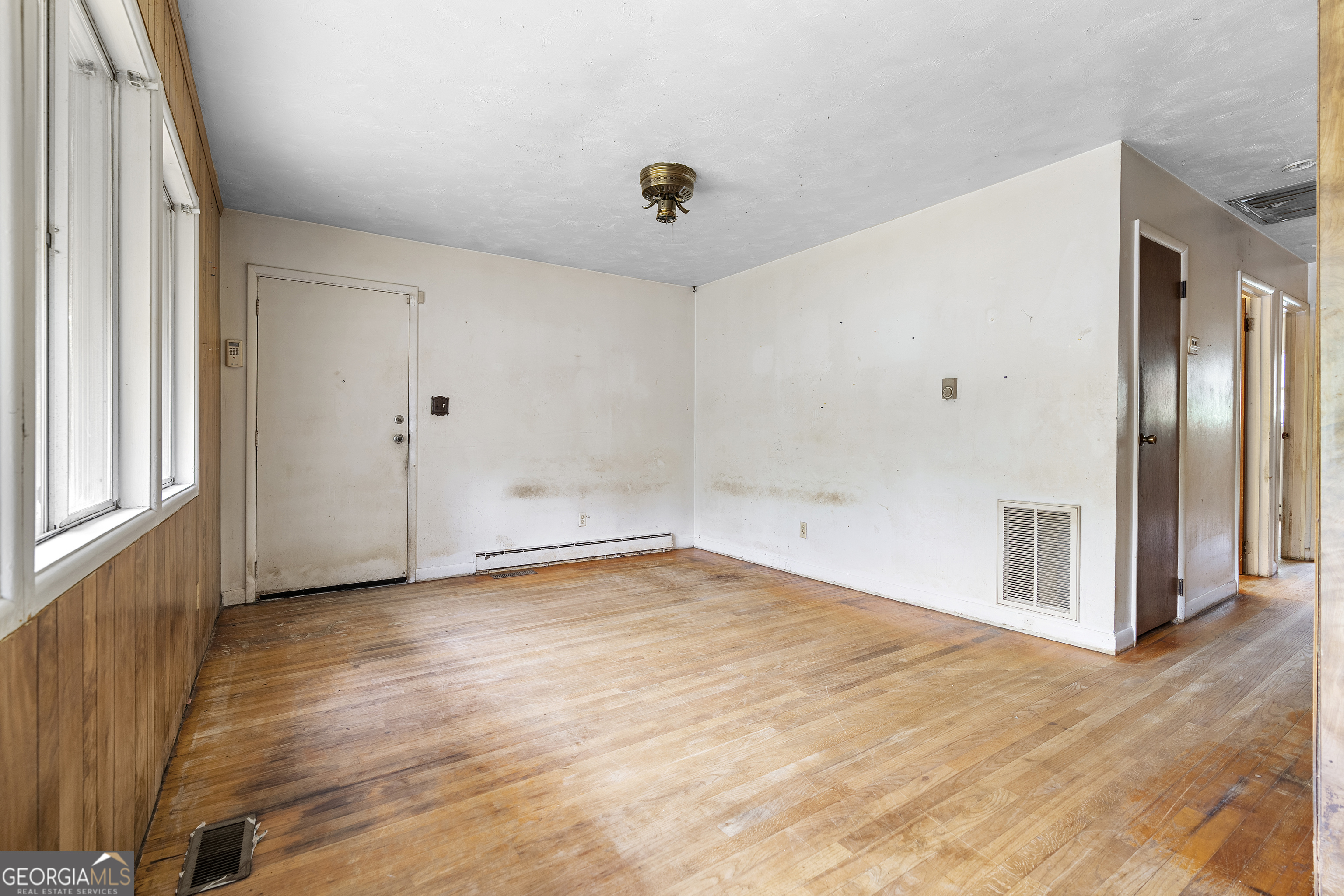 6646 Wolf River CT
