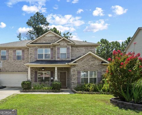 3535 HENLEY ST Rex GA 30273