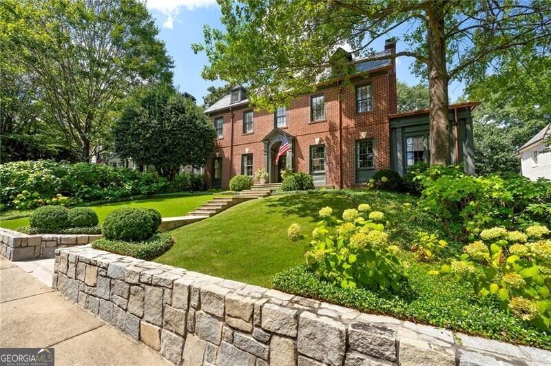 102 Brighton RD NE