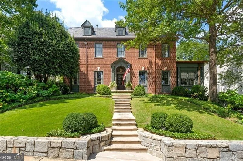 102 Brighton Road NE