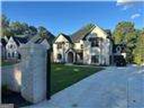 1293 E M Croy RD Buford GA 30518
