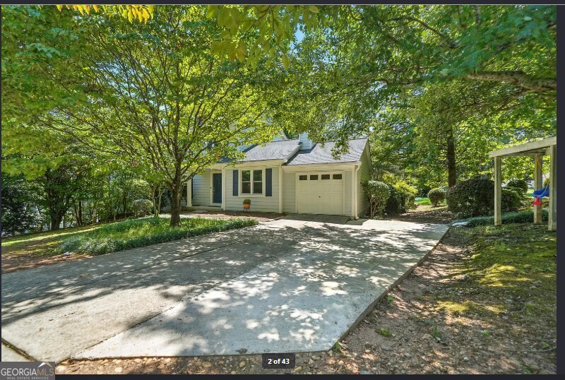 Berkshire Manor - Residential Lease