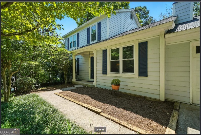 Berkshire Manor - Residential Lease