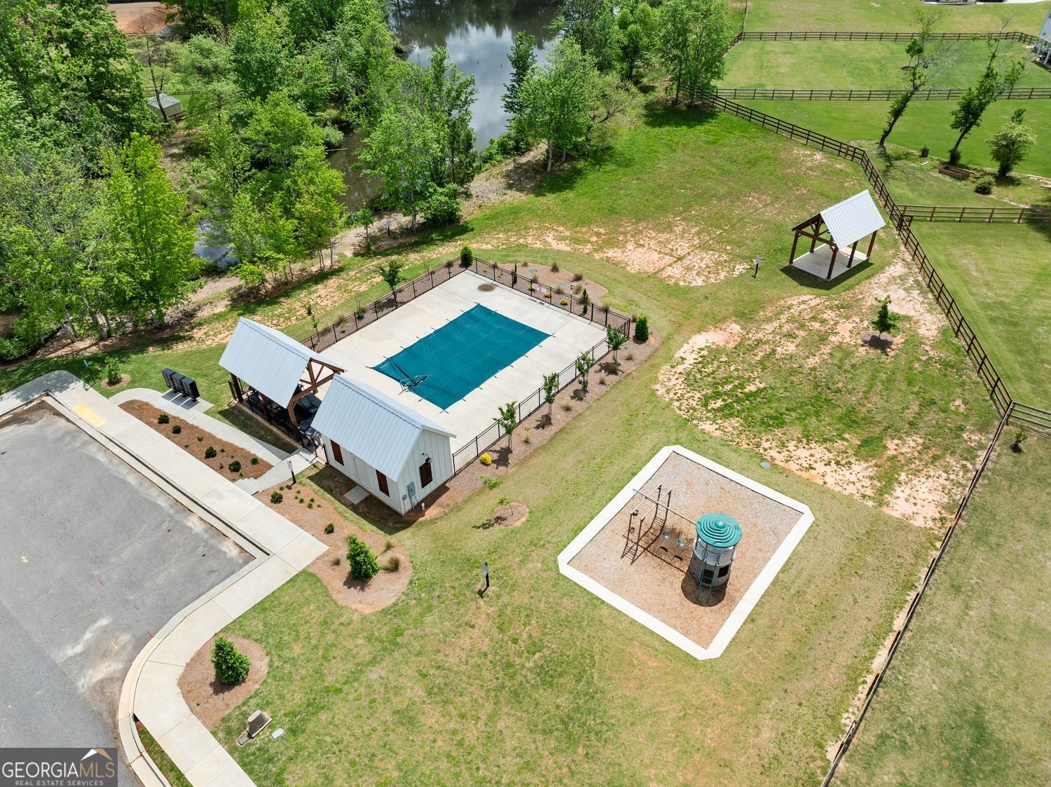 PORCHES AT MOBLEY LAKE - PB155-215 - Residential