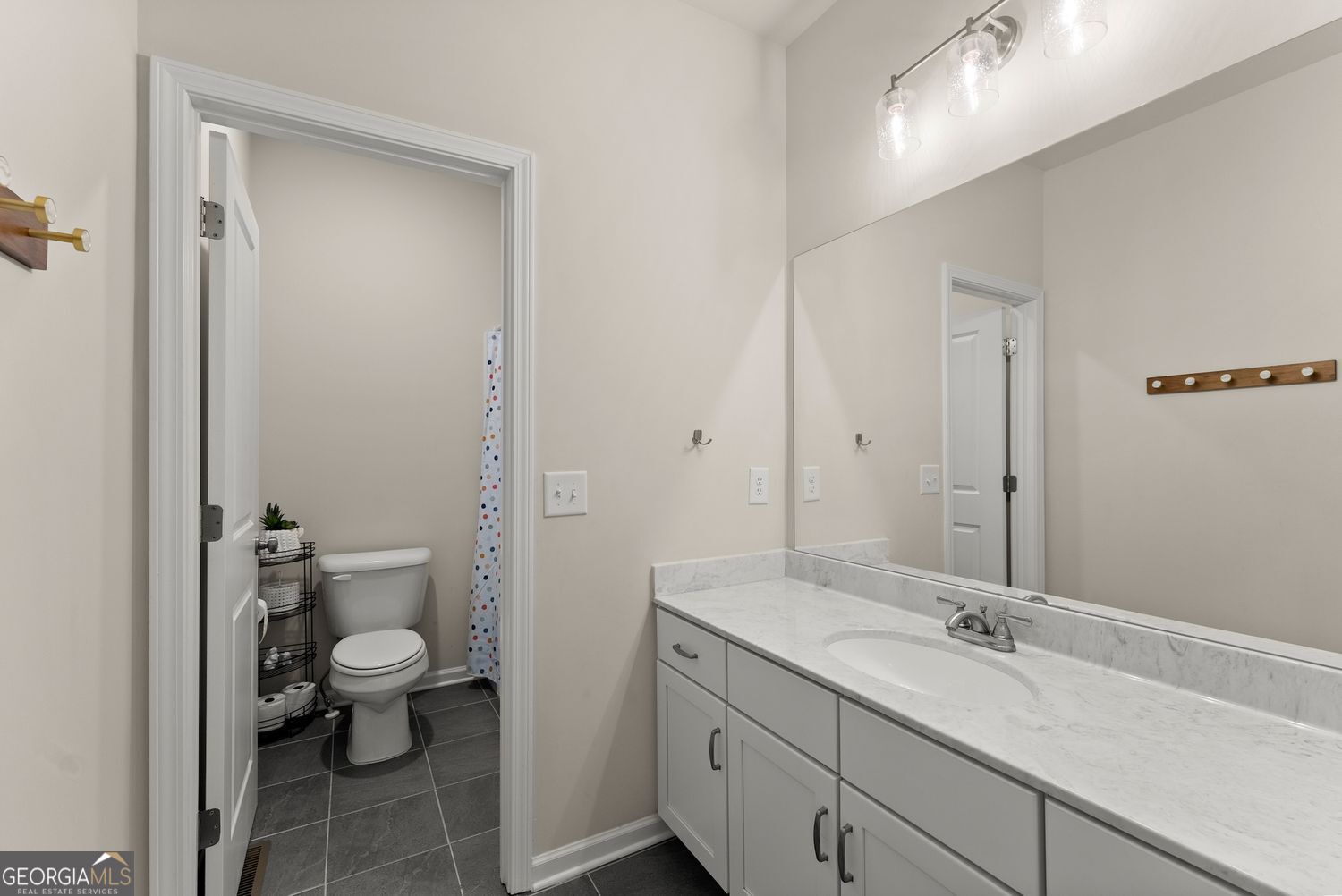 PORCHES AT MOBLEY LAKE - PB155-215 - Residential