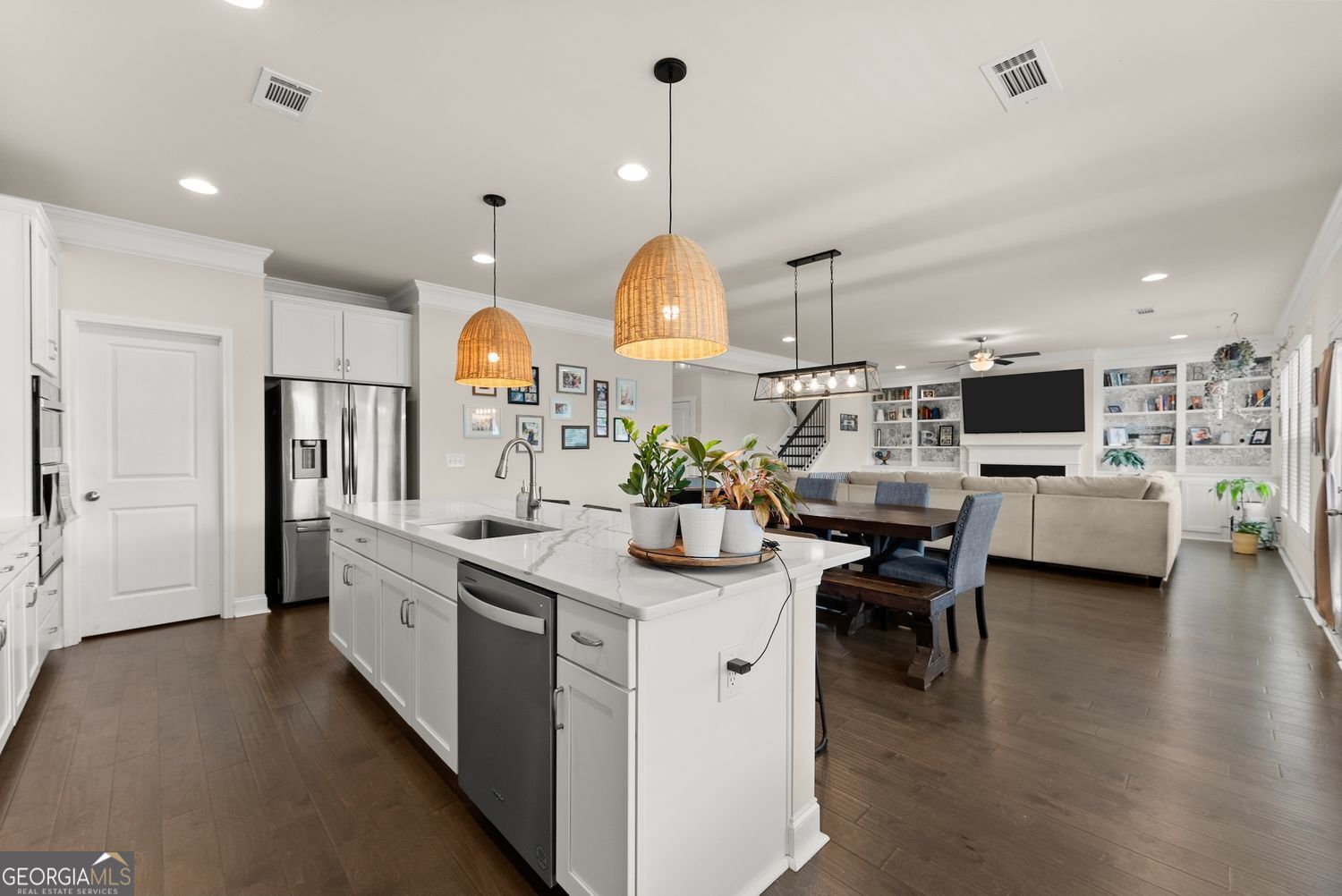 PORCHES AT MOBLEY LAKE - PB155-215 - Residential