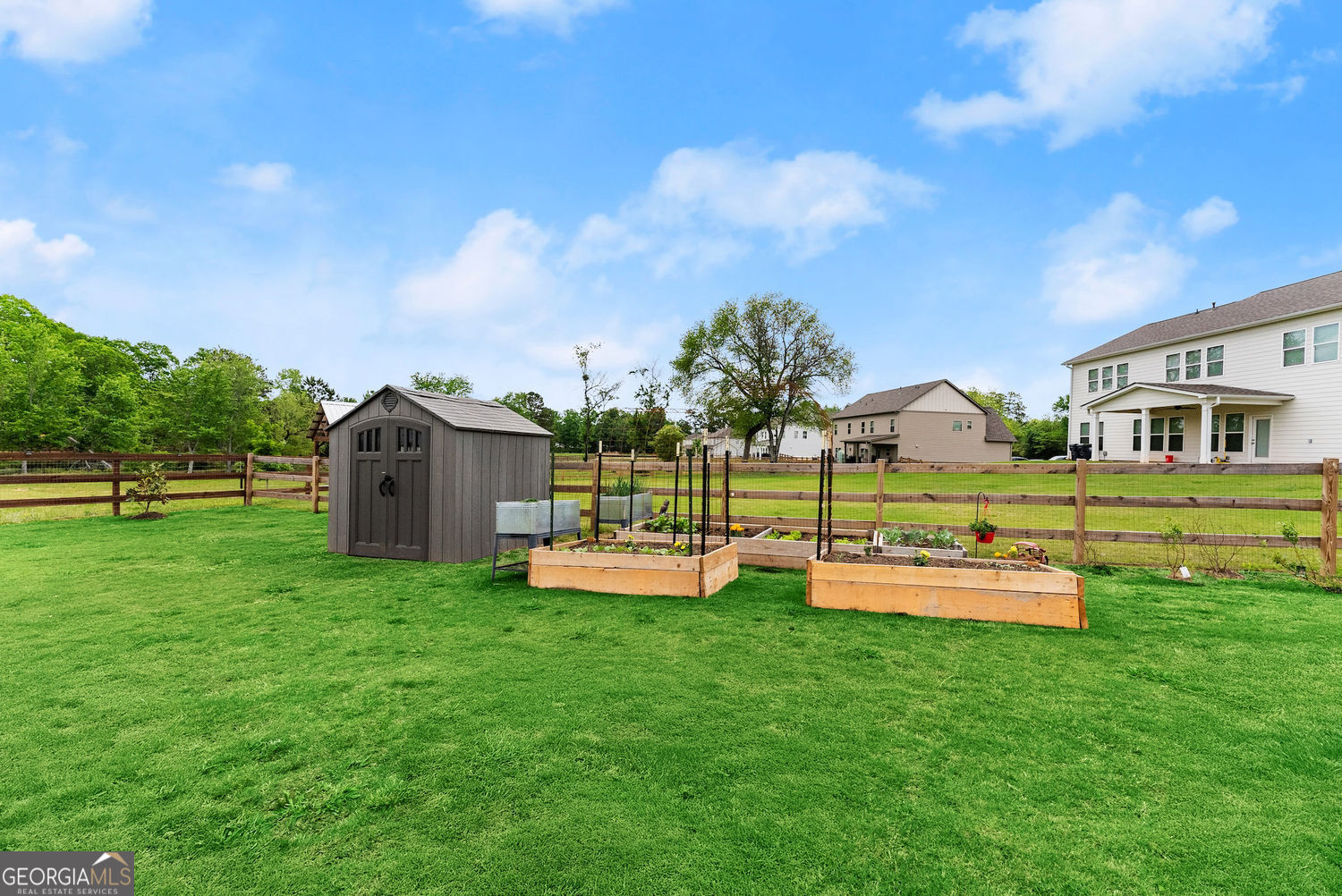 PORCHES AT MOBLEY LAKE - PB155-215 - Residential