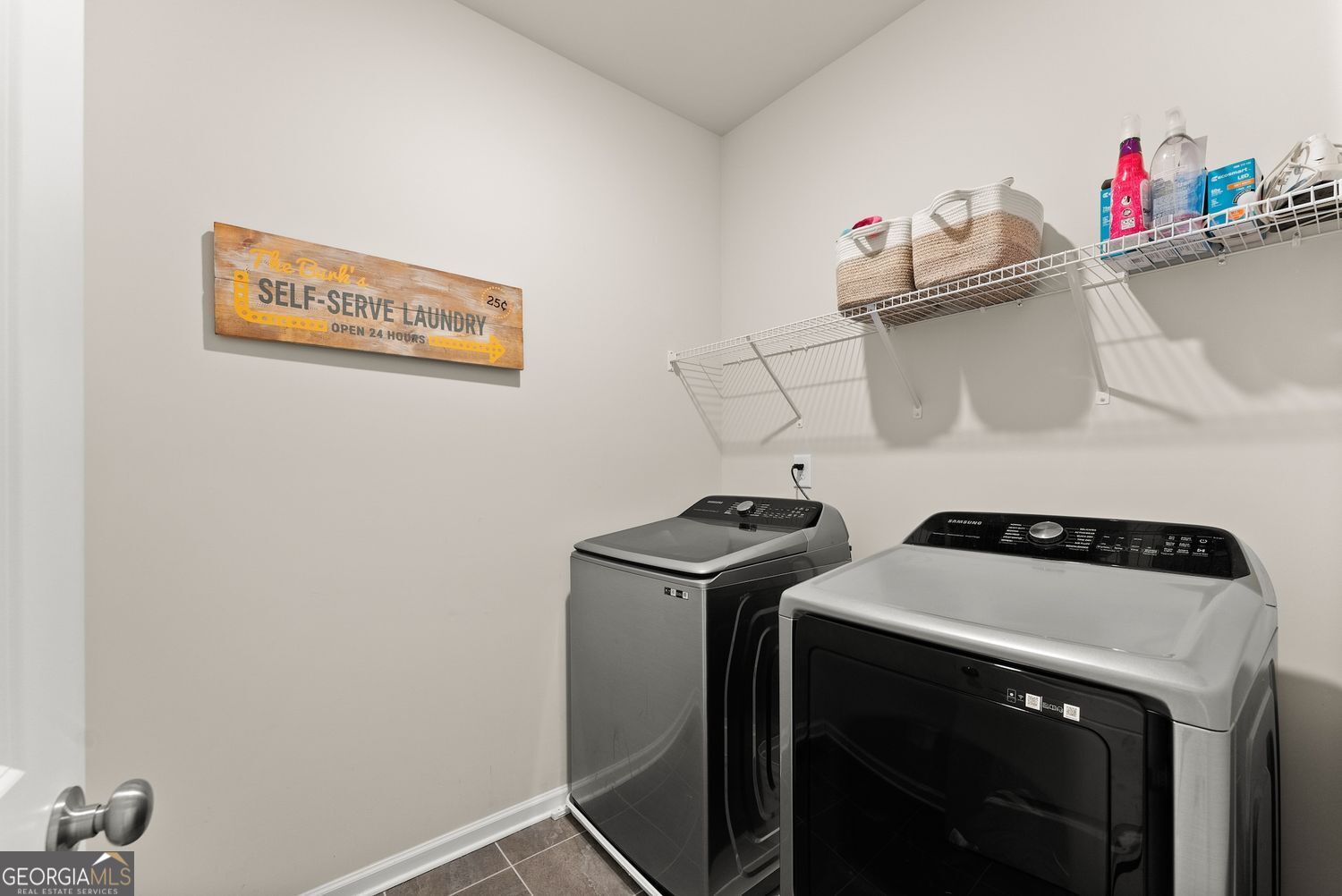 PORCHES AT MOBLEY LAKE - PB155-215 - Residential