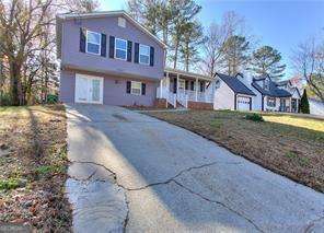 4185 Duesenberg DR