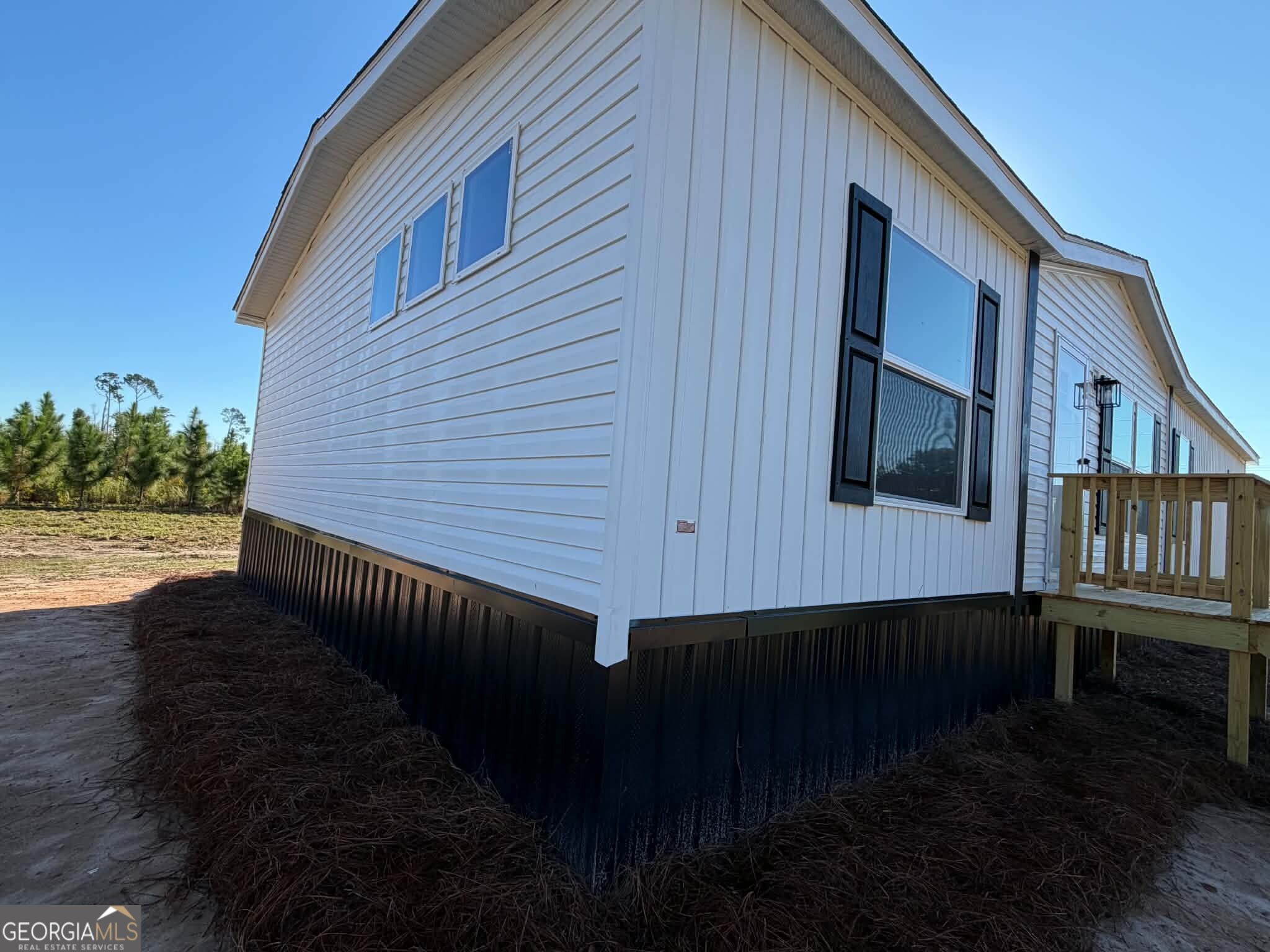2096 Sellers RD