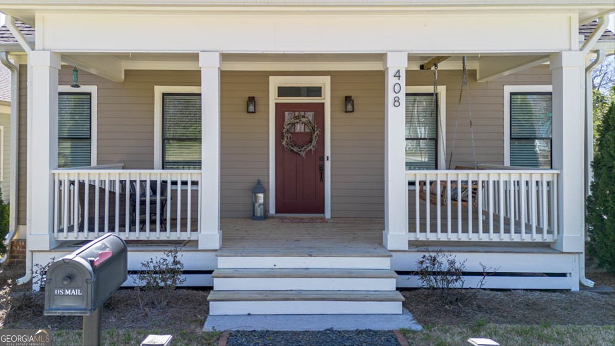 408 Davis ST