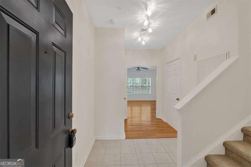 107 Vinings Forest CIR SE