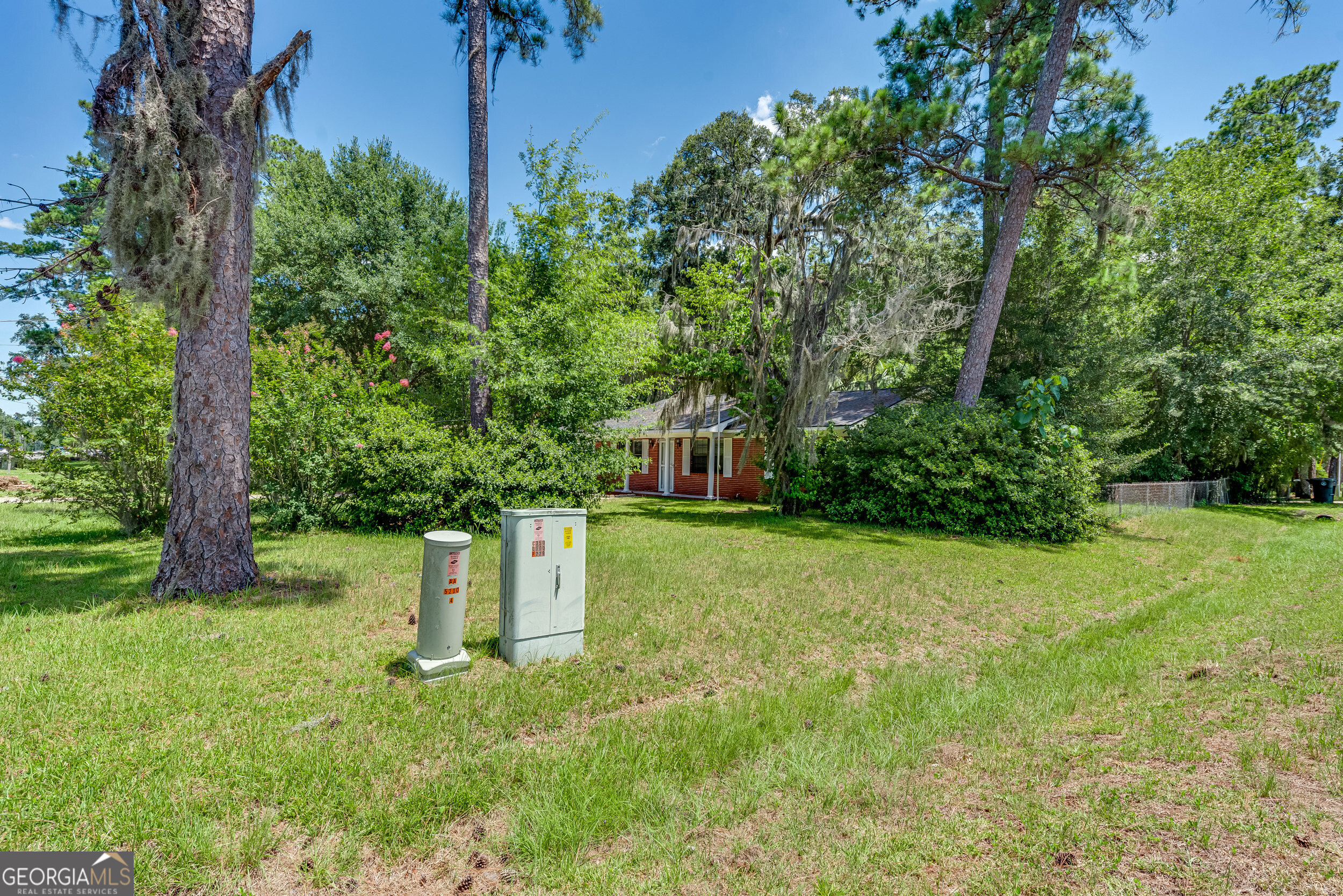 200 E Lawnwood AVE