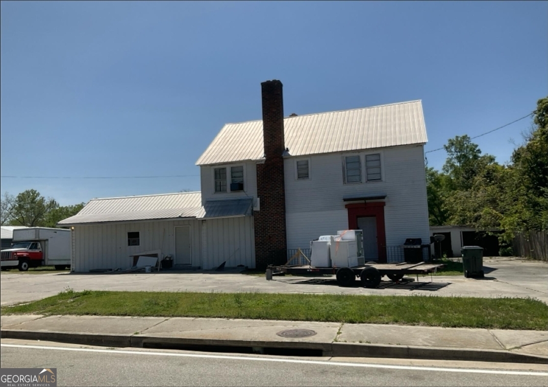 420 & 424 N Main ST