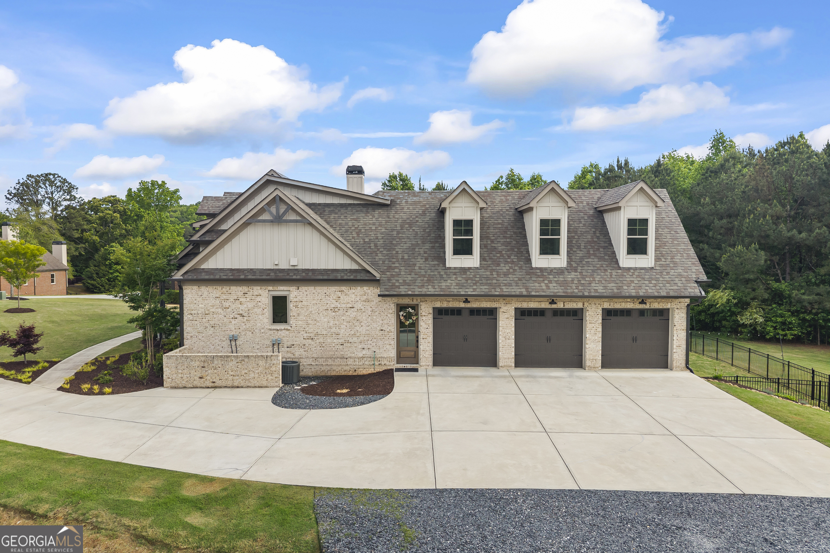 4726 Crestview WAY