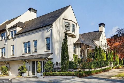 Photo of 201 Dovecrest Drive, Atlanta, GA 30305 (MLS # 10651279)