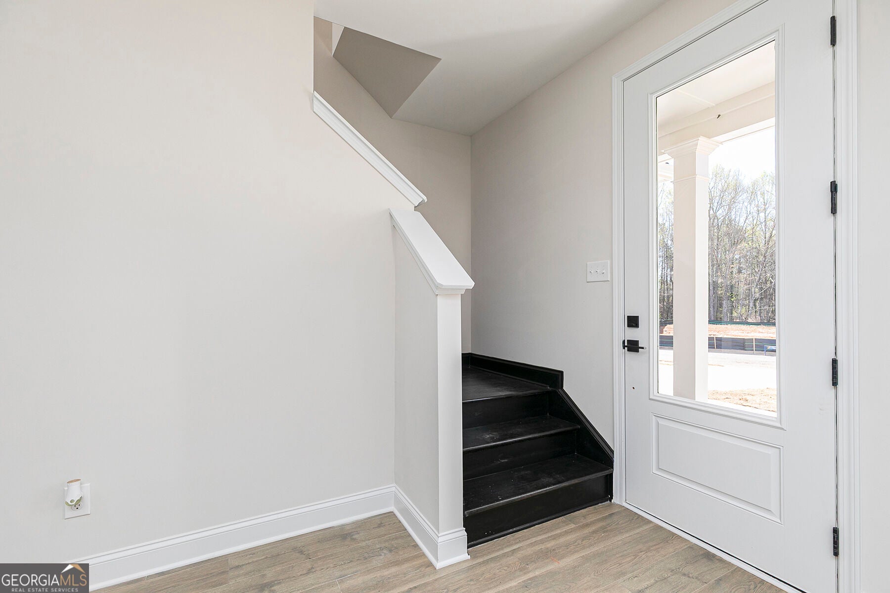 90 Cantrell DR