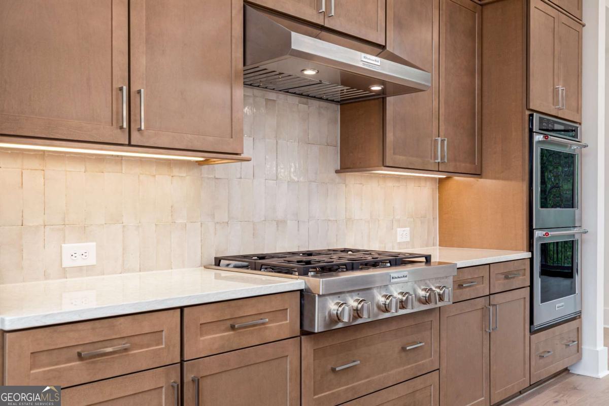 2186 Crestview DR 57