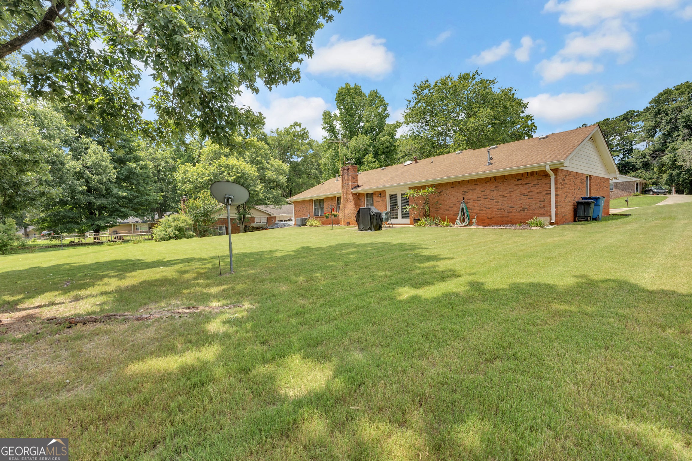 3898 Hunters Chase SW