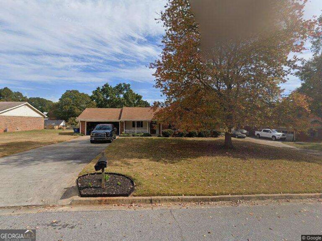 Photo of 3898 Hunters Chase SW, Conyers, GA 30094 (MLS # 10801637)