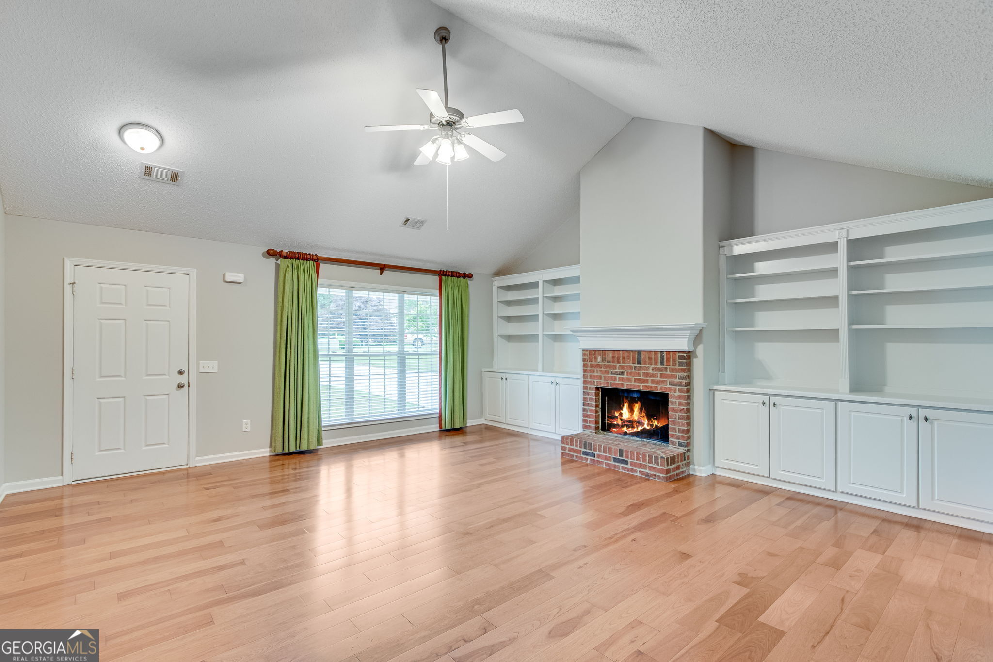 1227 Casper LN