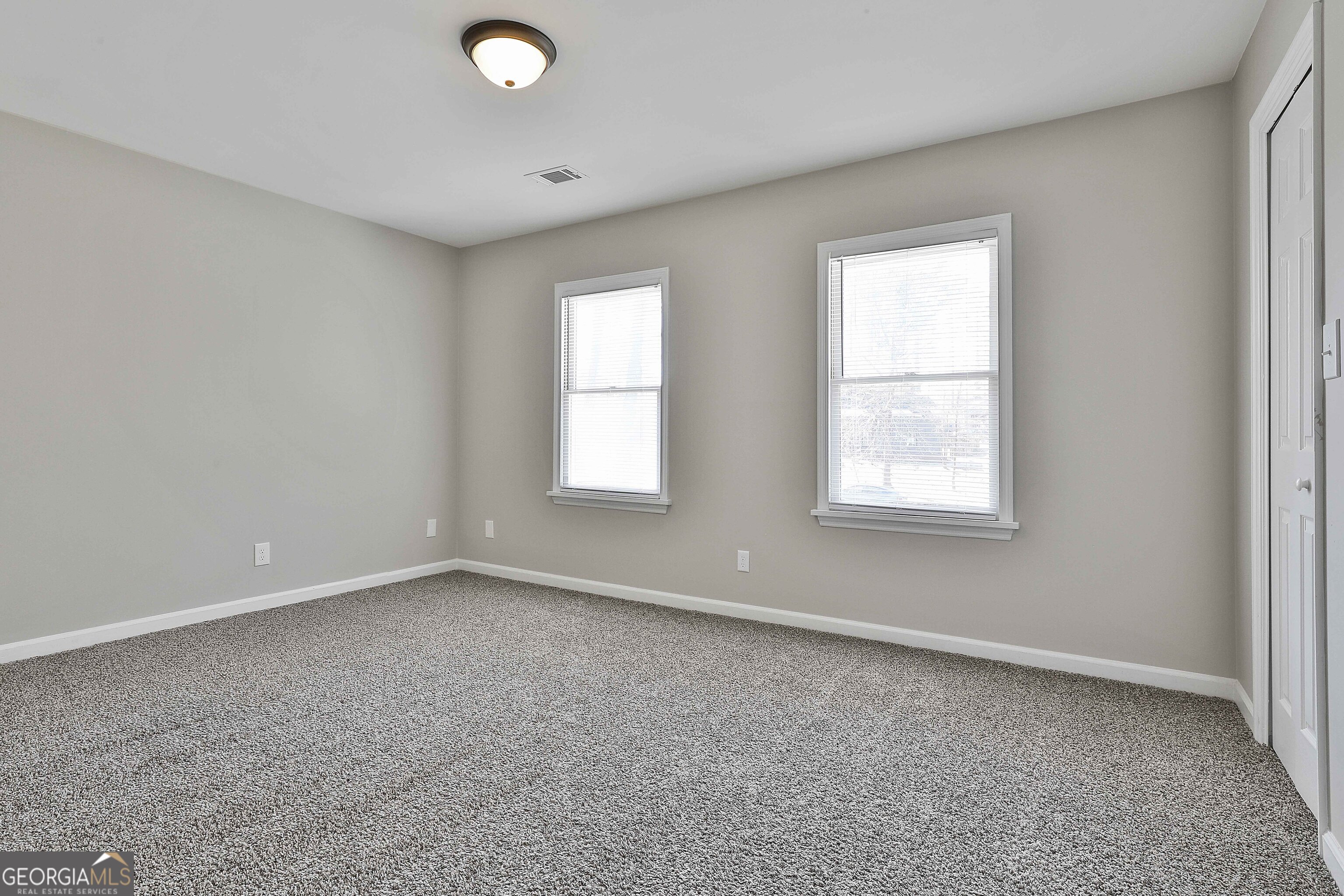 Peachtree City, Georgia 30269, United States, 3 Bedrooms Bedrooms, ,3 BathroomsBathrooms,Residential,Active,91988