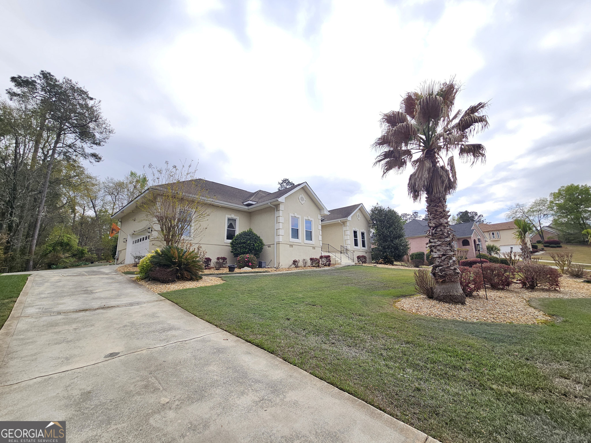 349 Hillridge CV