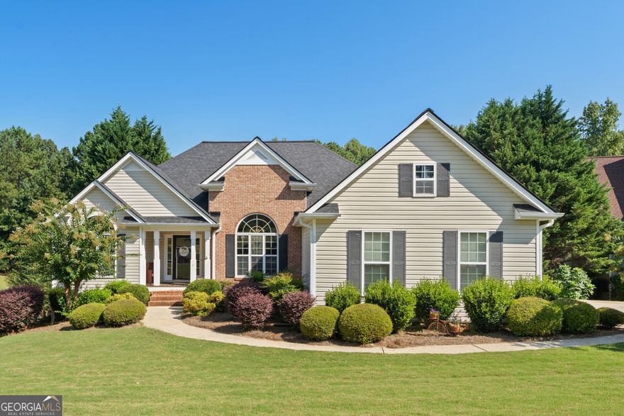 Looking For Your Dream Home? This Beautiful Well-Maintained Ranch, On A Finished Daylight Basement, In The Established Neighborhood Of Barrington Chase, Will Not Last Long!! A Great, Family Home With Lots Of Great Features At A Fantastic Price. This Spacious 4 Bedroom, 3 Full Bath Home Features A Welcoming Front Entrance With An Open Floor Plan. The Family Room With Fireplace Leads Out To An Enclosed Deck Overlooking A Beautiful Wooded Private Fenced Back Yard. The Kitchen Has Custom Cabinets, Upgraded Countertops, And A Separate Dining Room. The Finished Full Basement Boasts A Wired Theater Room, Kitchenette, Office Area And A Space Ready To Use As A Storage Room/Workshop.  The Basement's Separate Entrance Opens Onto A Stone Patio Facing The Tree Lined Private Back Yard Perfect For Relaxing On Your Own Or Entertaining Guests. Come Take A Look At This Beautiful, Move-In Ready Home On A Cul-De-Sac Lot. You Will Not Be Disappointed!