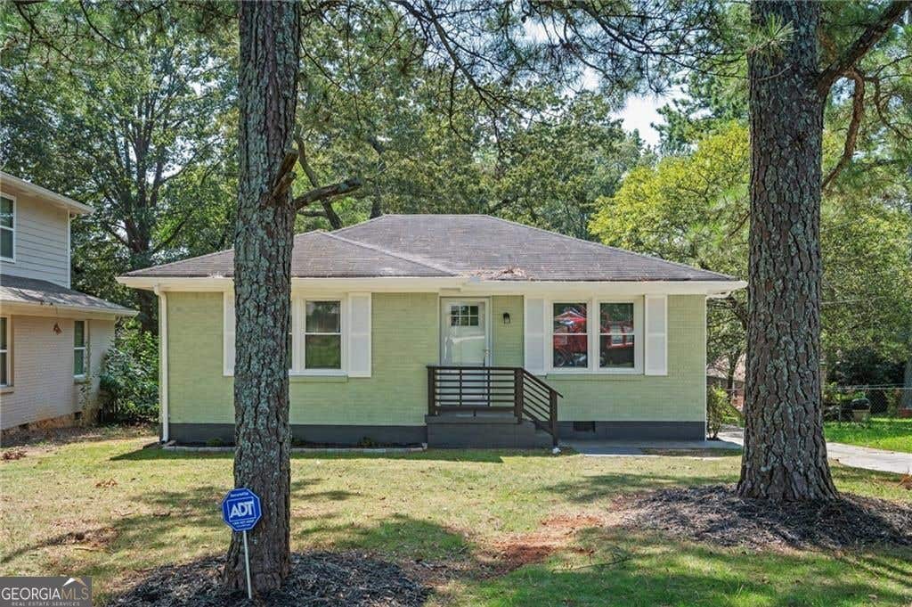 Photo of 2823 McAfee Road, decatur, GA 30032 (MLS # 10798353)