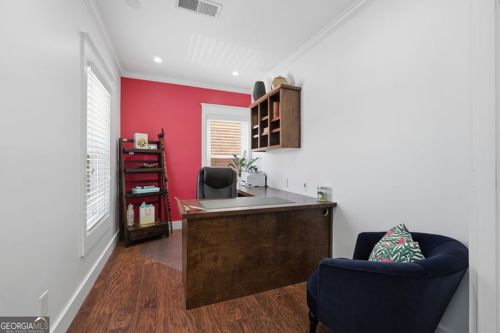 Photo of 1843 Peeler Road #C, Dunwoody, GA 30338 (MLS # 10753972)