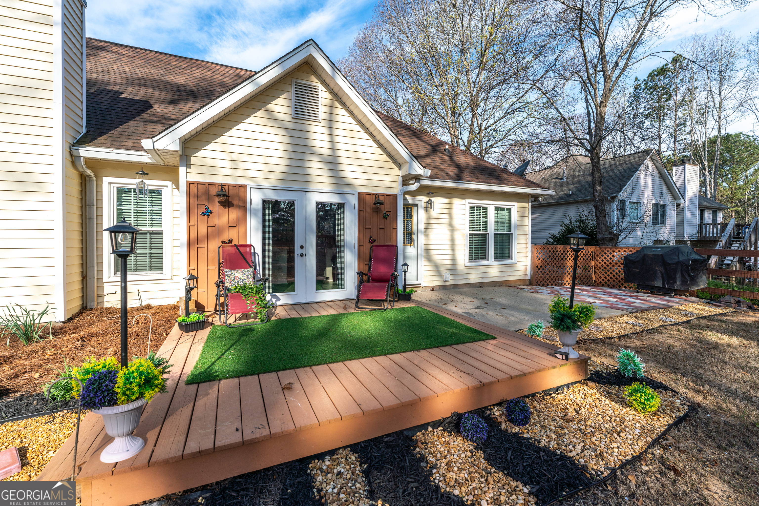 184 Glenn Eagles WAY