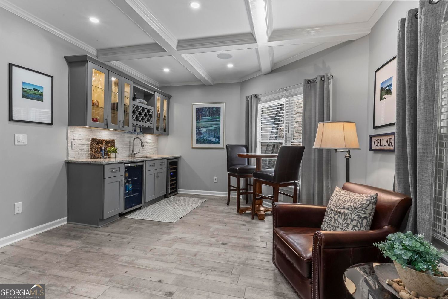 Alpharetta, Georgia 30005, United States, 4 Bedrooms Bedrooms, ,5 BathroomsBathrooms,Residential,Active,200339